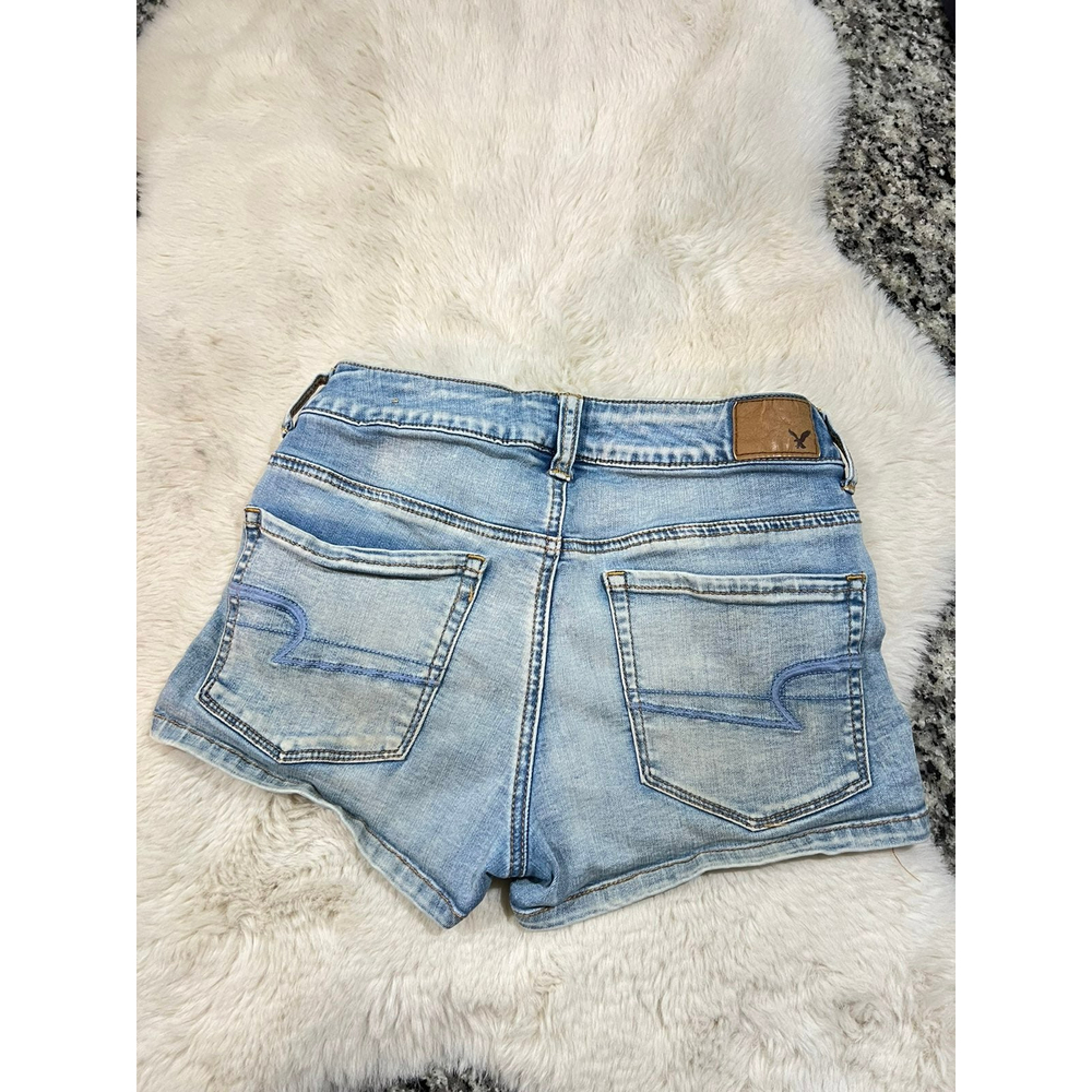 AMERICAN EAGLE OUTFITTERS SUPER SUPER STRETCH HI-RISESHORTIE SIZE 4